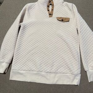 Doe & Rae Cream Quilted Top with Tan Snap Placket